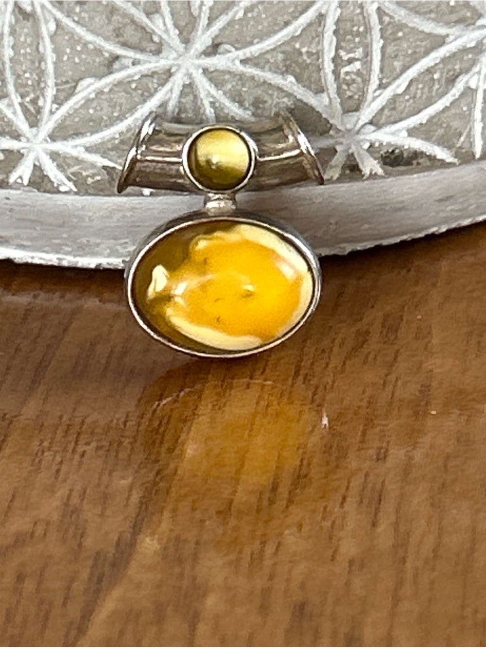 Vintage Handcrafted Sterling Silver Pendant with Butterscotch Amber Cabochons - Picture 2 of 7